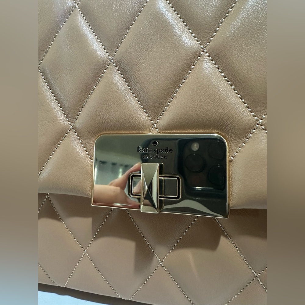 Kate Spade Tan and Gold Quilted Shoulder Bag - Picture 4 of 8